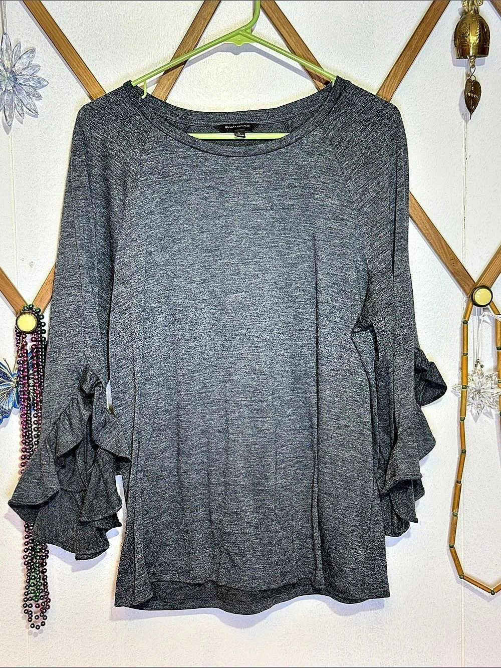 Banana Republic Women's Ruffle Sleeve Top Gray Large
